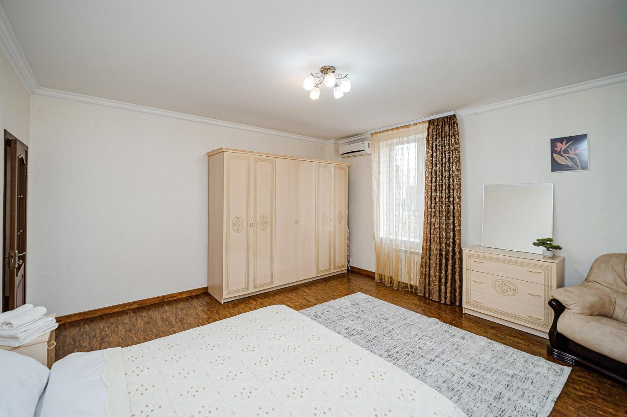 Center Retreat 3br Apartment! Apartamento